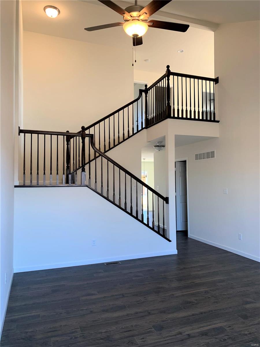 5362 Lakepath Way Eureka, MO 63025 - Photo 3 of 34