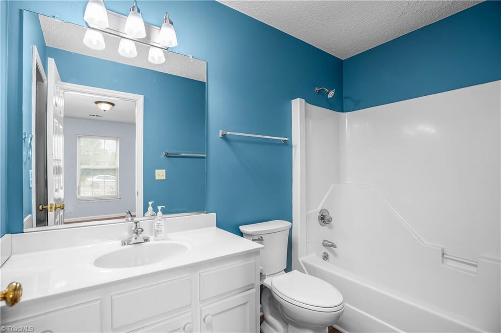 2460 Shadow Valley Road High Point, NC 27265 - Photo 19 of 26 Gallery Image 19