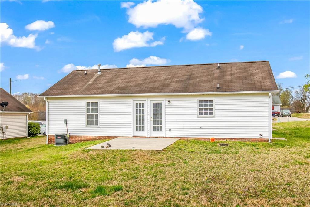 2460 Shadow Valley Road High Point, NC 27265 - Photo 22 of 26 Gallery Image 22