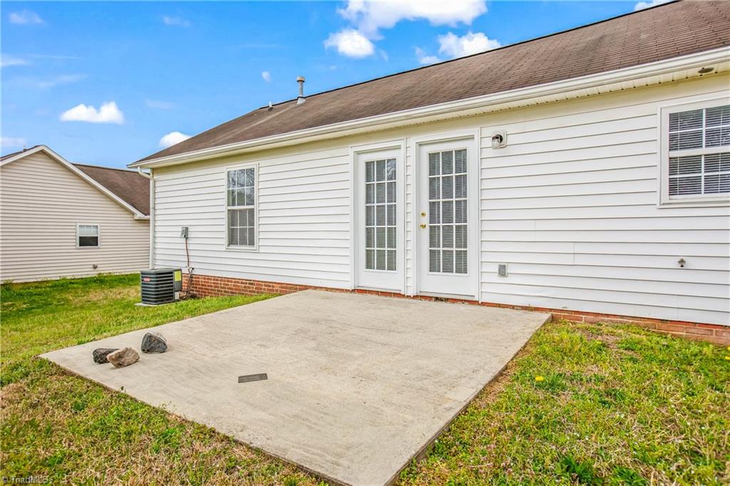 2460 Shadow Valley Road High Point, NC 27265 - Photo 23 of 26 Gallery Image 23