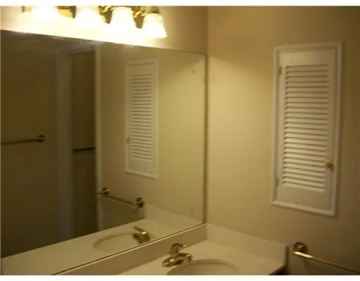 $128,000 | 81 Townhouse Lane, Unit 81, Corpus Christi, TX 78412