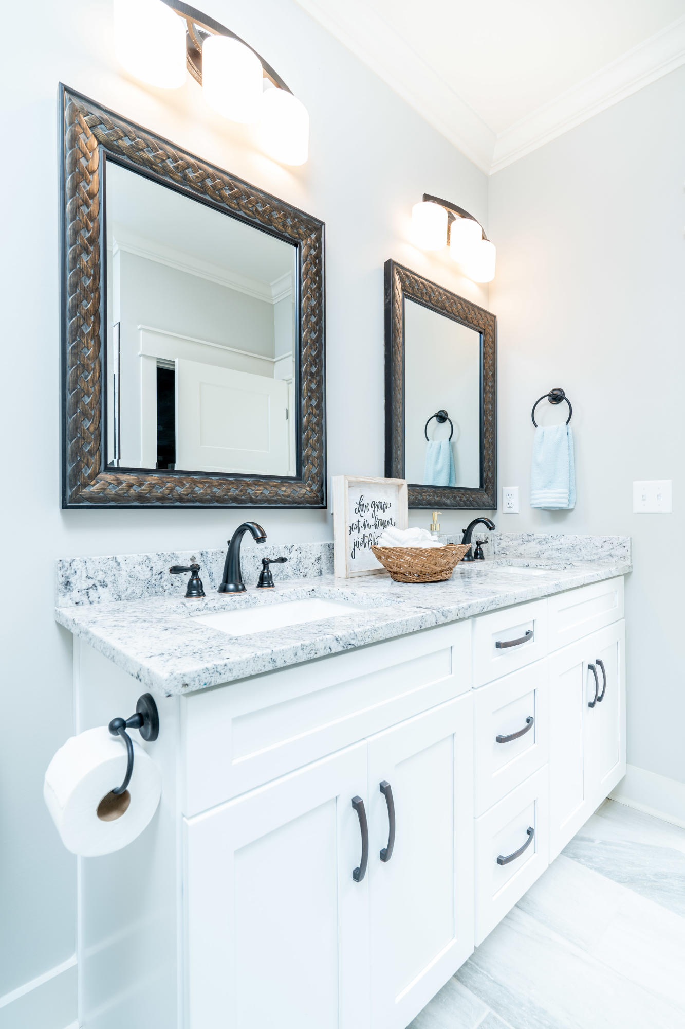 7131 Lea Road, Unit LOT 1 Chattanooga, TN 37421 - Photo 22 of 41 Master Bath 1