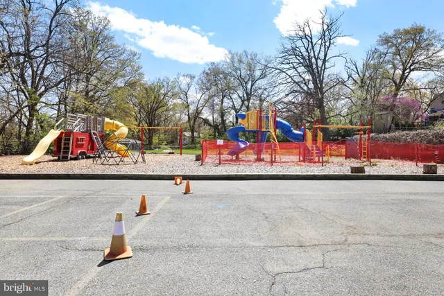 $11,500,000 | 117 Elm Avenue, Takoma Park, MD 20912