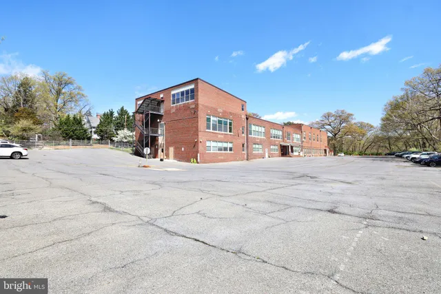 $11,500,000 | 117 Elm Avenue, Takoma Park, MD 20912