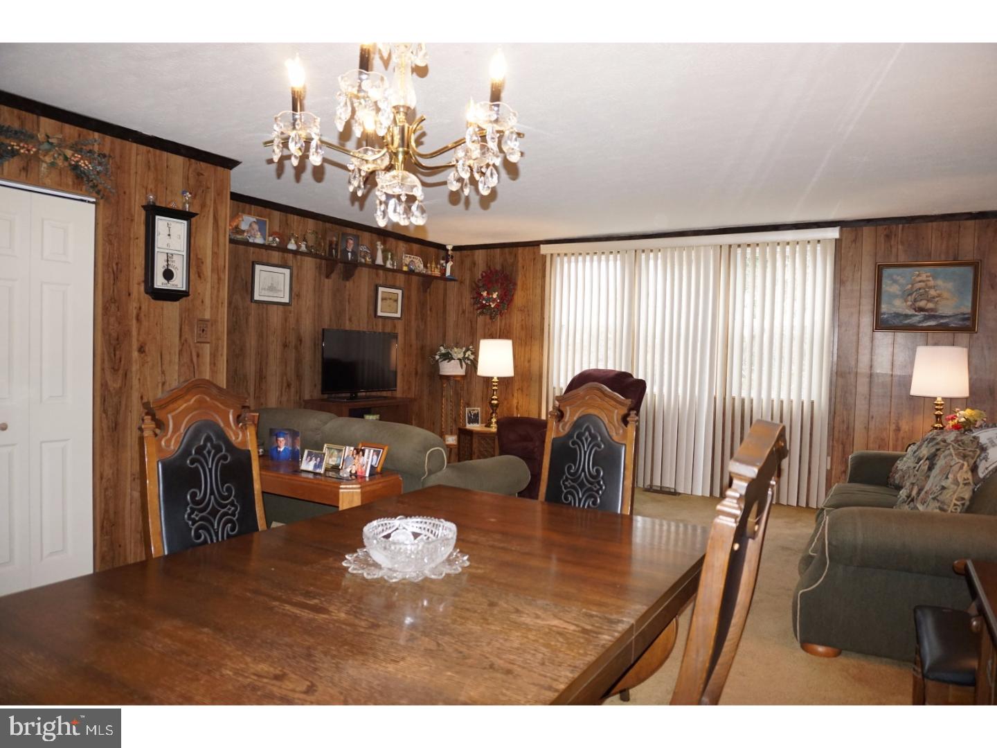 2847 Angus Road Philadelphia, PA 19114 - Photo 8 of 25 Dining Room