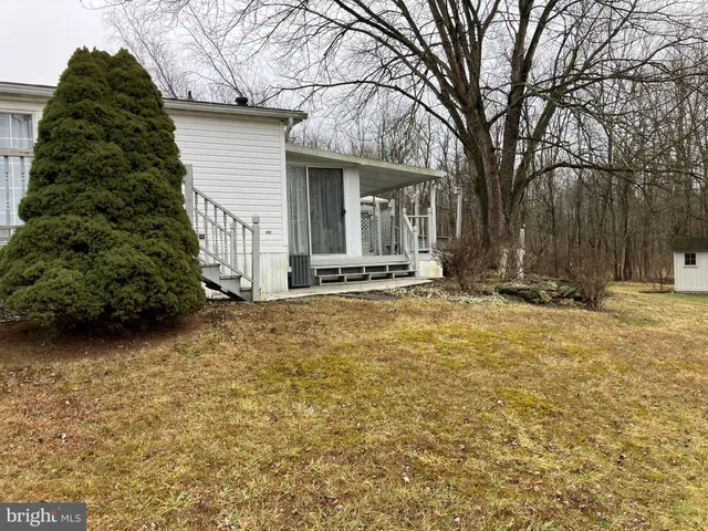 $72,900 | 30 Meadow Run Place, Harrisburg, PA 17112