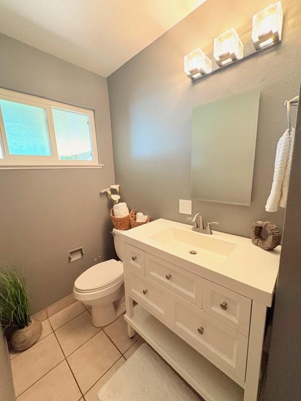 1908 Debonaire Court Modesto, CA 95350 - Photo 20 of 39