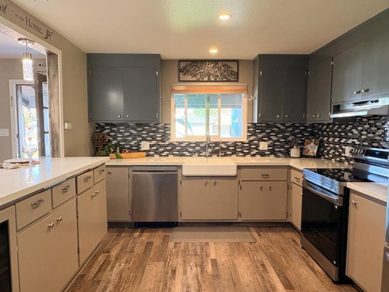 1908 Debonaire Court Modesto, CA 95350 - Photo 7 of 39