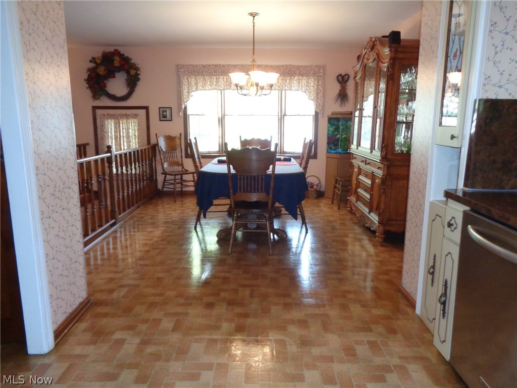 4806 Landchester Road Cleveland, OH 44109 - Photo 28 of 35 Gallery Image 28