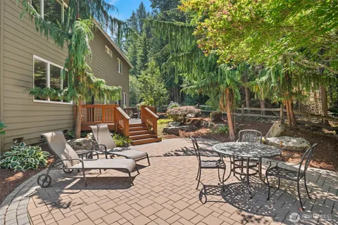 $2,199,000 | 9463 221st Place Northeast, Redmond, WA 98053