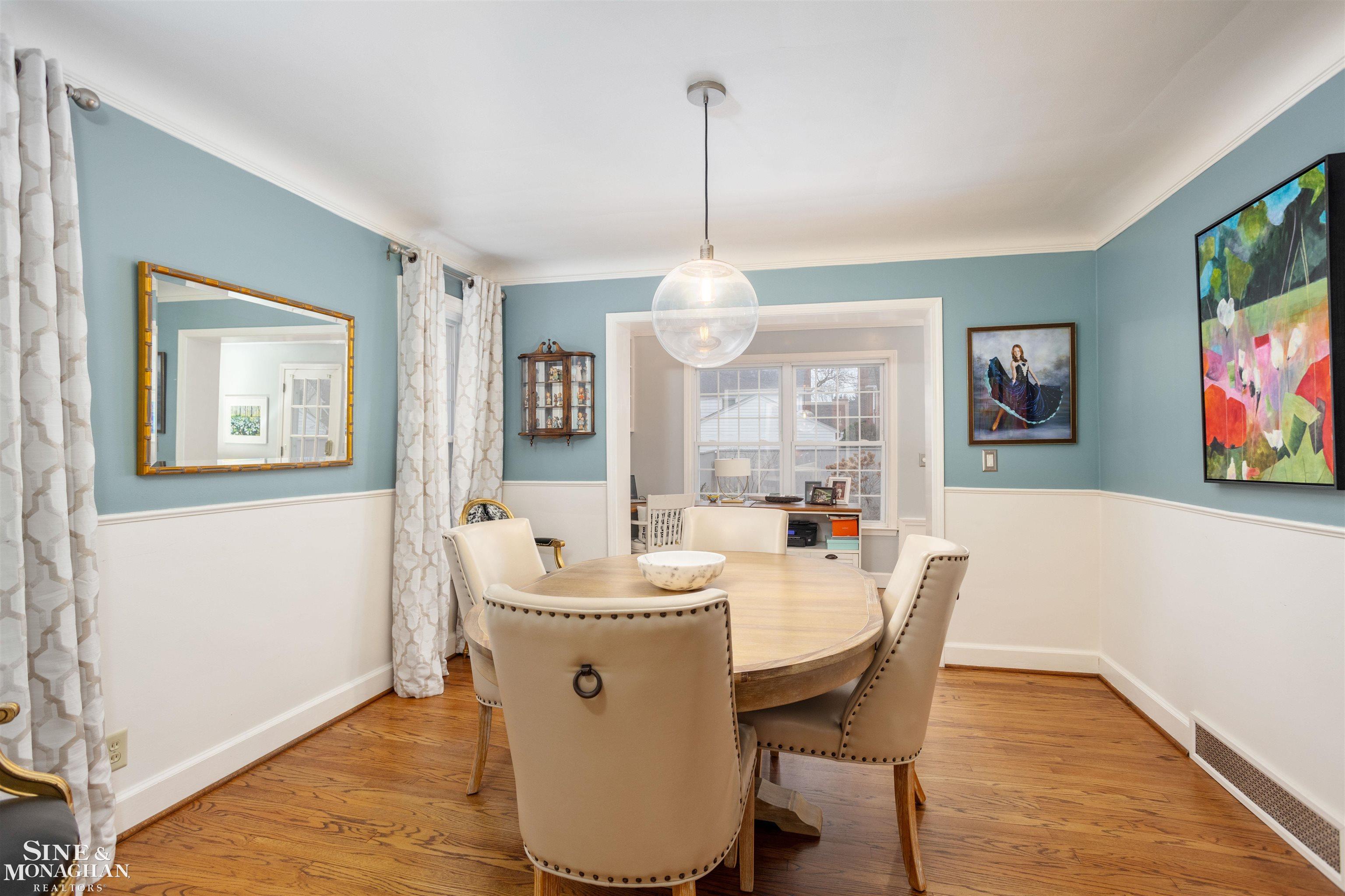 454 Cloverly Road Grosse Pointe Farms, MI 48236 - Photo 12 of 38