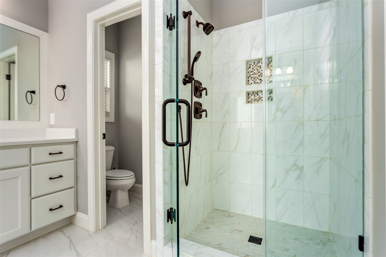 101 Pineland Circle Raleigh, NC 27606 - Photo 12 of 21 Photo 12