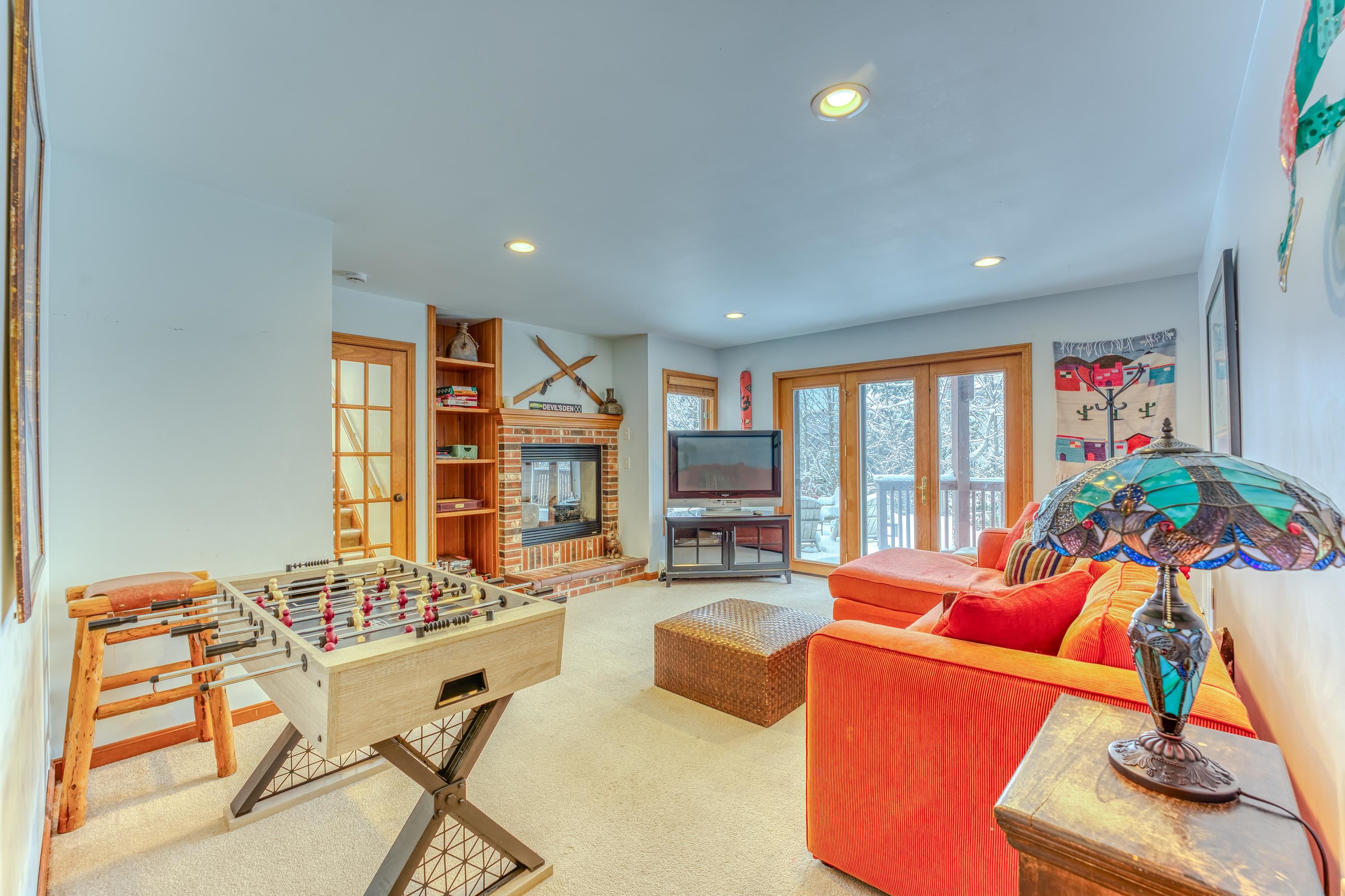 254 Crawford Ridge Road, Unit 3 Carroll, NH 03595 - Photo 32 of 36 Gallery Image 32
