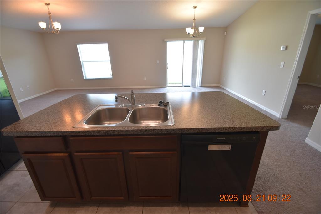 8436 Hunters Fork Loop Ruskin, FL 33573 - Photo 13 of 40 Gallery Image 13