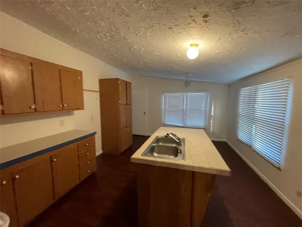 $1,195 | 16658 Meadowcroft Street, Montgomery, TX 77316