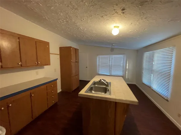 $1,195 | 16658 Meadowcroft Street, Montgomery, TX 77316