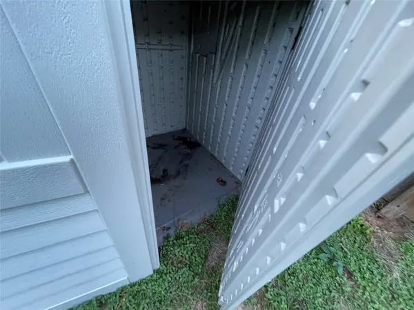 $1,195 | 16658 Meadowcroft Street, Montgomery, TX 77316