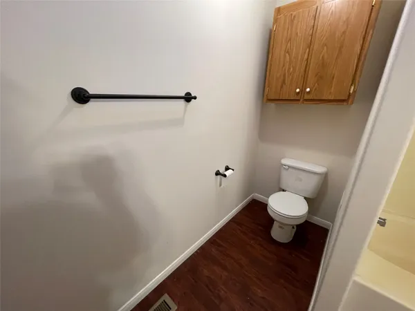 $1,195 | 16658 Meadowcroft Street, Montgomery, TX 77316