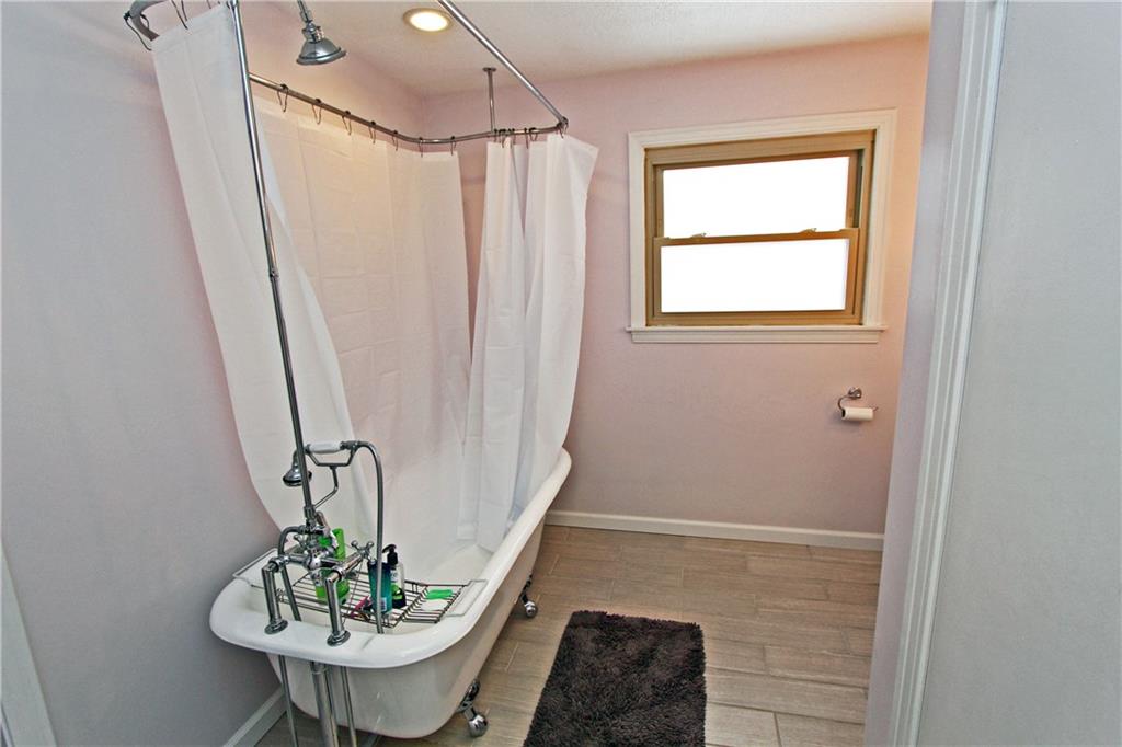 630 New Texas Road Pittsburgh, PA 15239 - Photo 19 of 25 Gallery Image 19