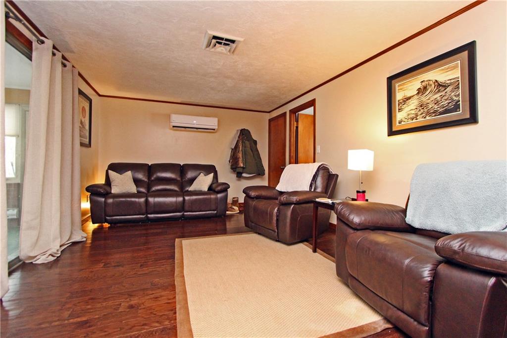 630 New Texas Road Pittsburgh, PA 15239 - Photo 10 of 25 Gallery Image 10
