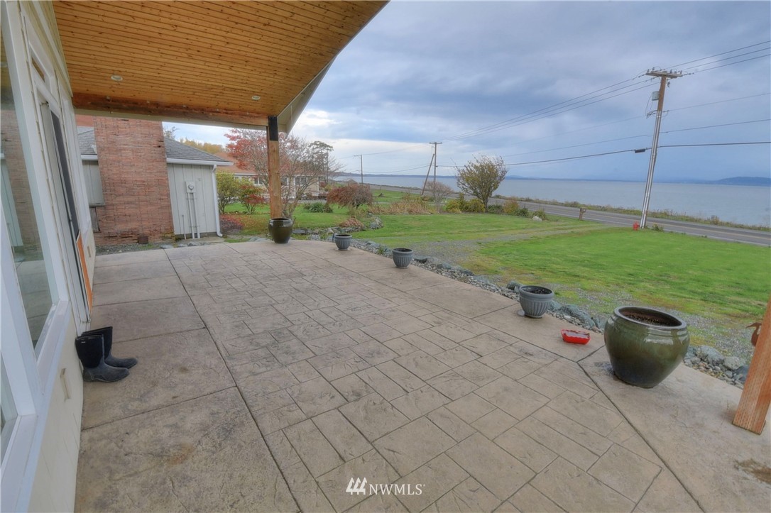 2209 Lummi Shore Road Bellingham, WA 98226 - Photo 16 of 25 Gallery Image 16