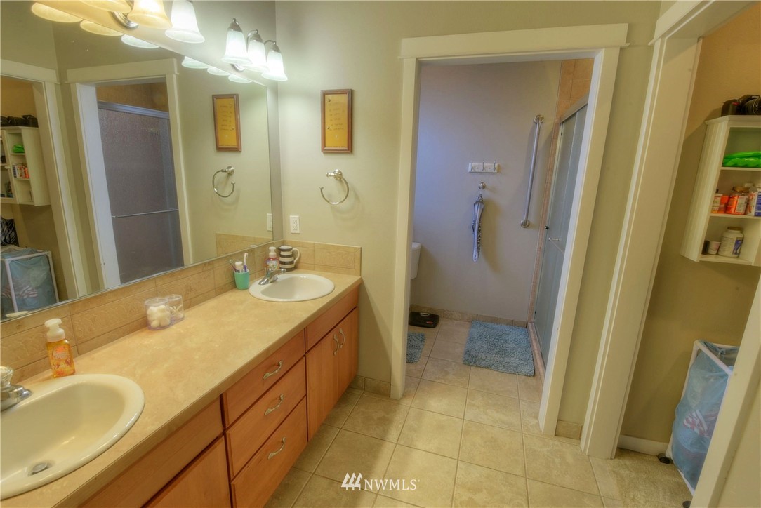2209 Lummi Shore Road Bellingham, WA 98226 - Photo 9 of 25 Gallery Image 9
