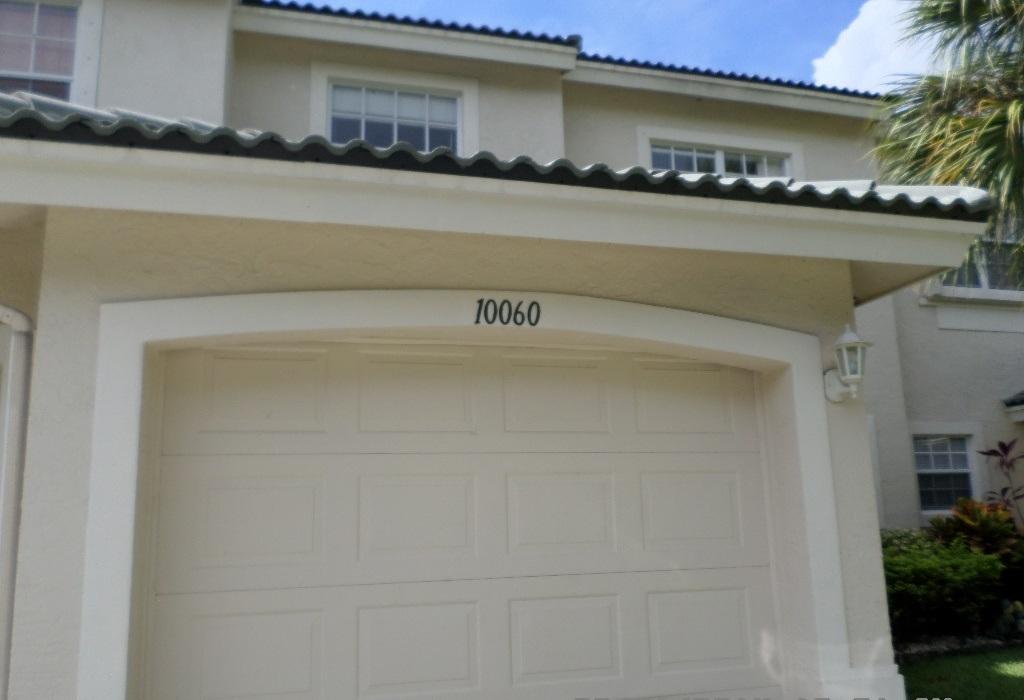 10060 Boca Palm Drive Boca Raton, FL 33498 - Photo 18 of 19 Garage