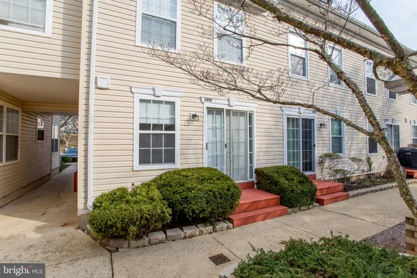 a view of a house and outdoor space