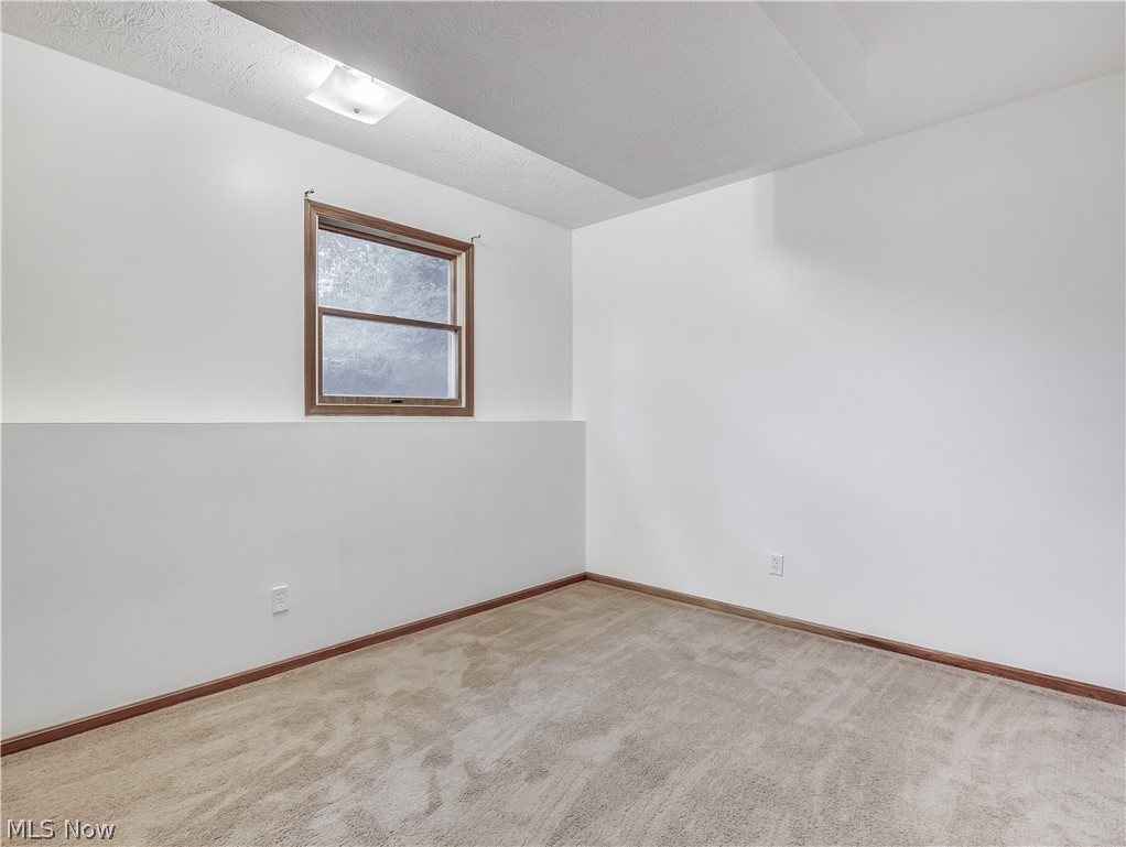2660 Graybill Road Uniontown, OH 44685 - Photo 19 of 31 Gallery Image 19