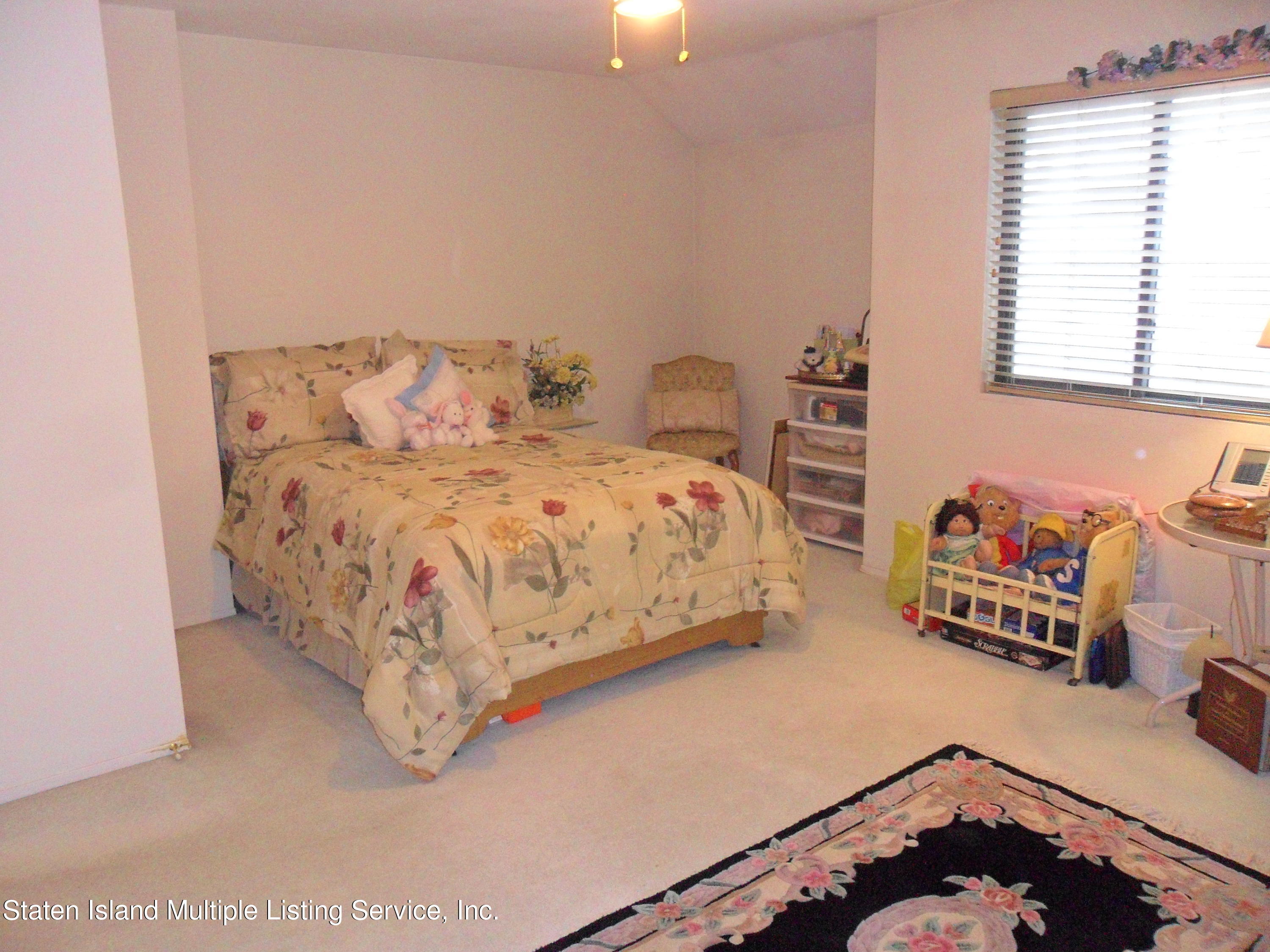 271 Signs Road, Unit L Staten Island, NY 10314 - Photo 25 of 53 SAM_2111
