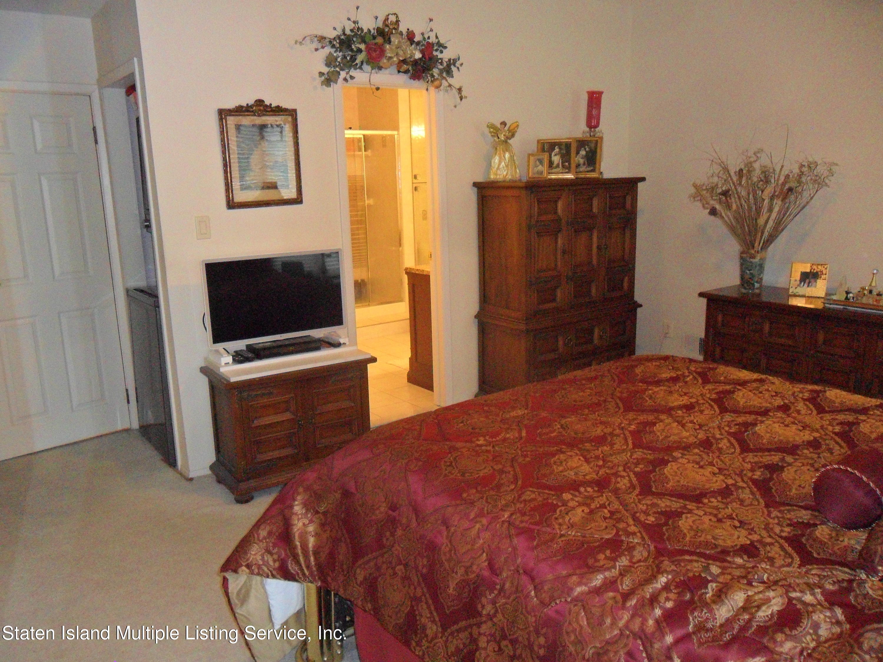 271 Signs Road, Unit L Staten Island, NY 10314 - Photo 31 of 53 SAM_2119
