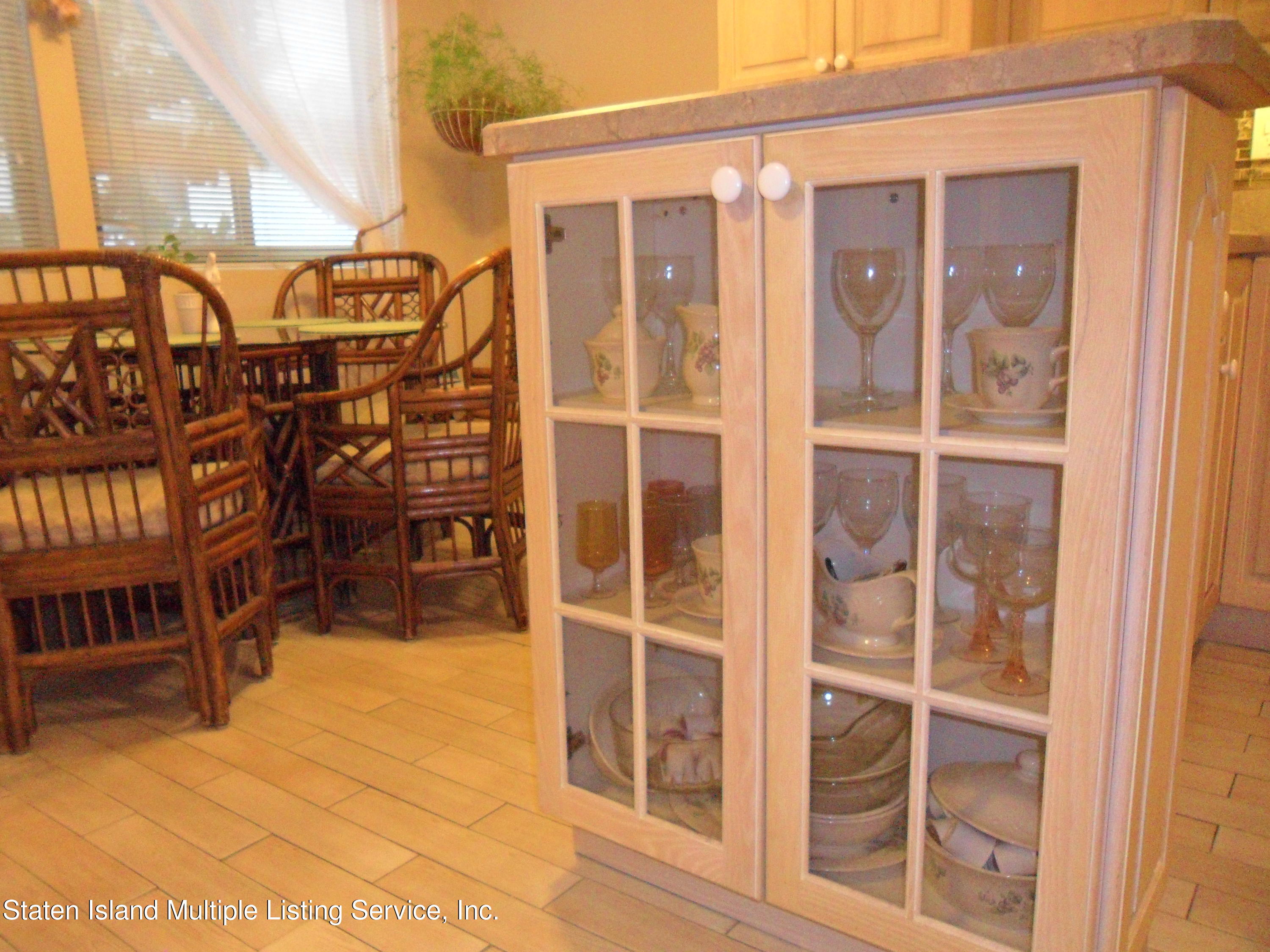 271 Signs Road, Unit L Staten Island, NY 10314 - Photo 10 of 53 SAM_2091