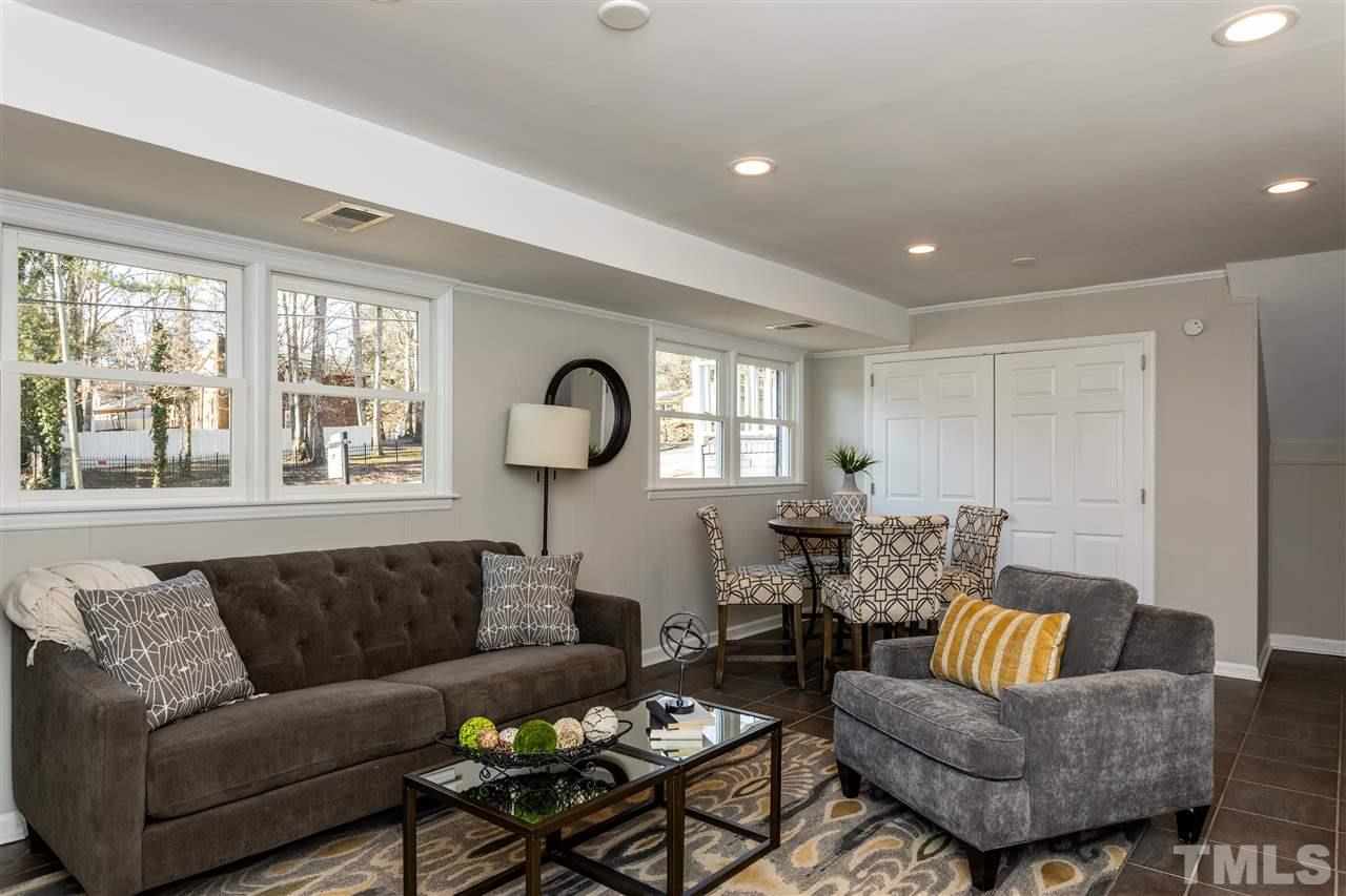 317 East Millbrook Road Raleigh, NC 27609 - Photo 22 of 29