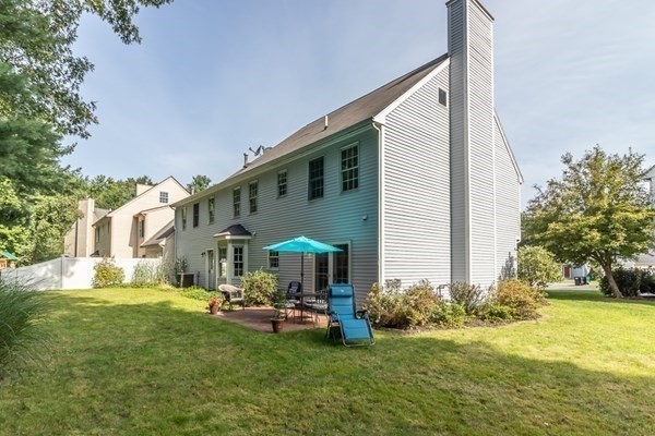 28 Pintail Road, Unit 28 Walpole, MA 02081 - Photo 3 of 26 Gallery Image 3