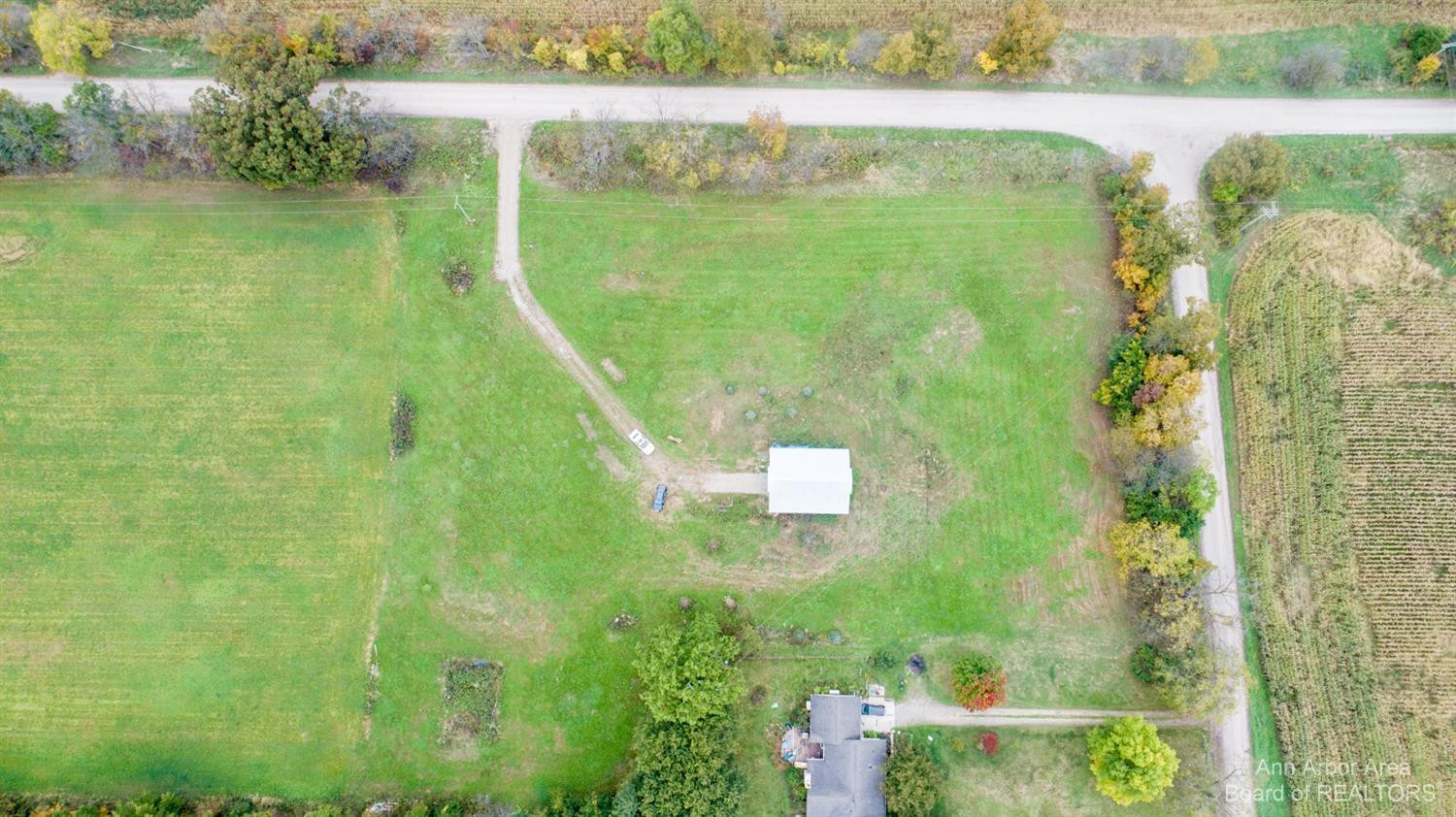 13033 Jerusalem Road Chelsea, MI 48118 - Photo 3 of 22 Photo 3