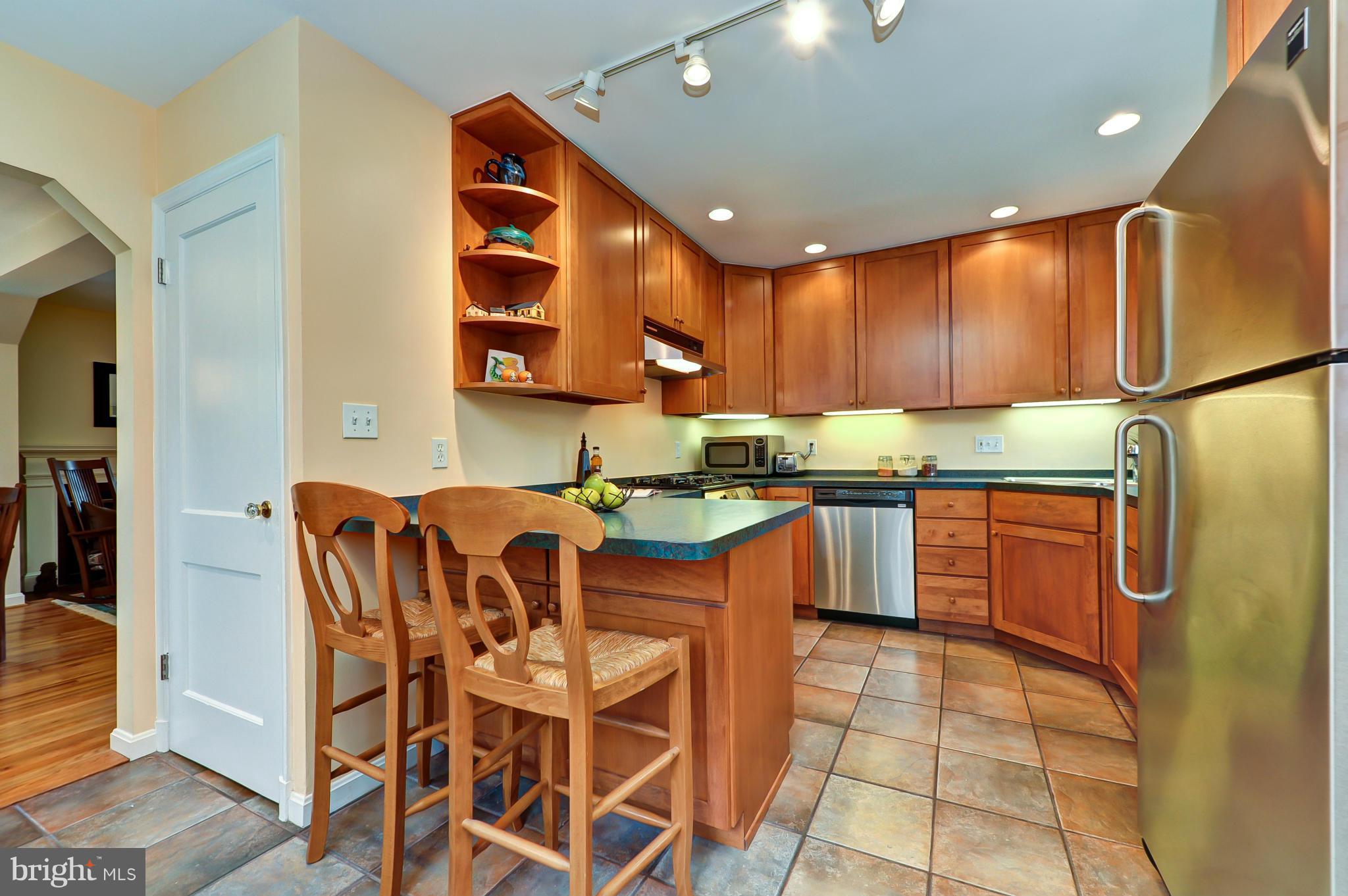 7512 Piney Branch Road Silver Spring, MD 20910 - Photo 13 of 29 Kitchen