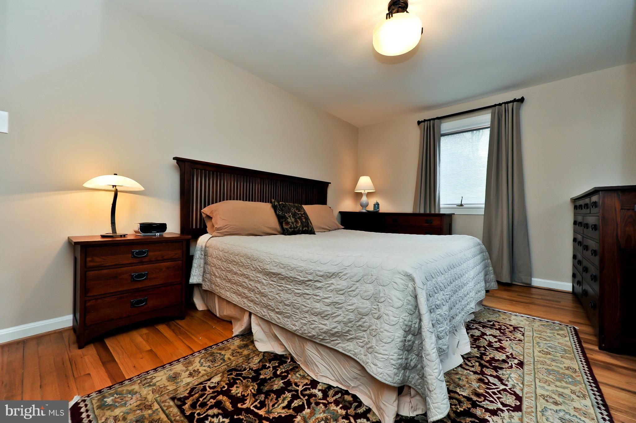 7512 Piney Branch Road Silver Spring, MD 20910 - Photo 16 of 29 Bedroom (Master)