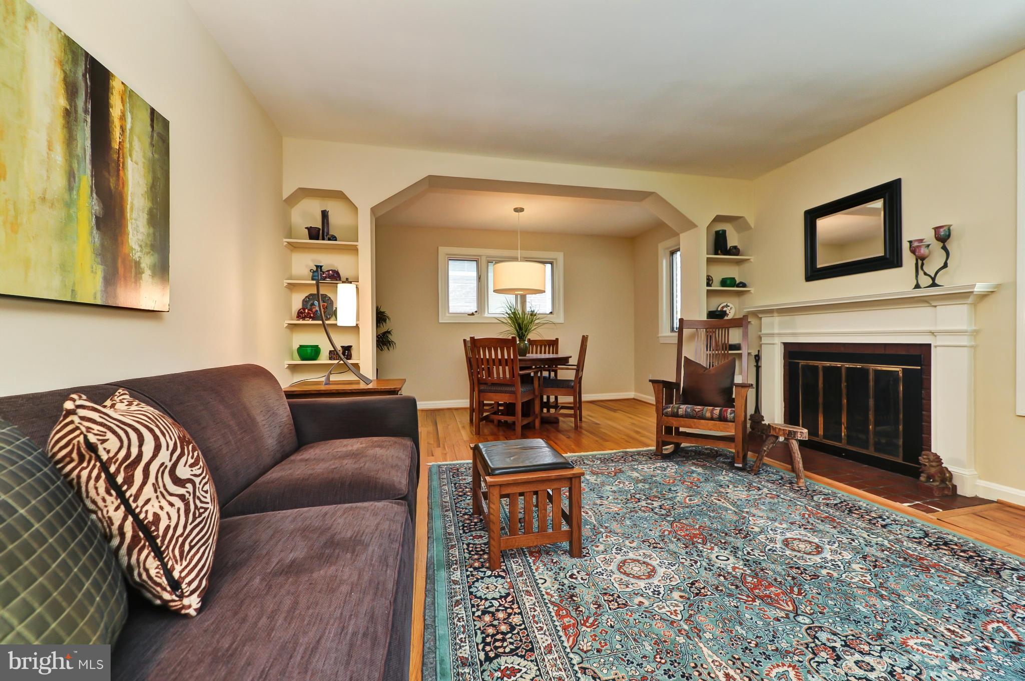 7512 Piney Branch Road Silver Spring, MD 20910 - Photo 5 of 29 Living Room
