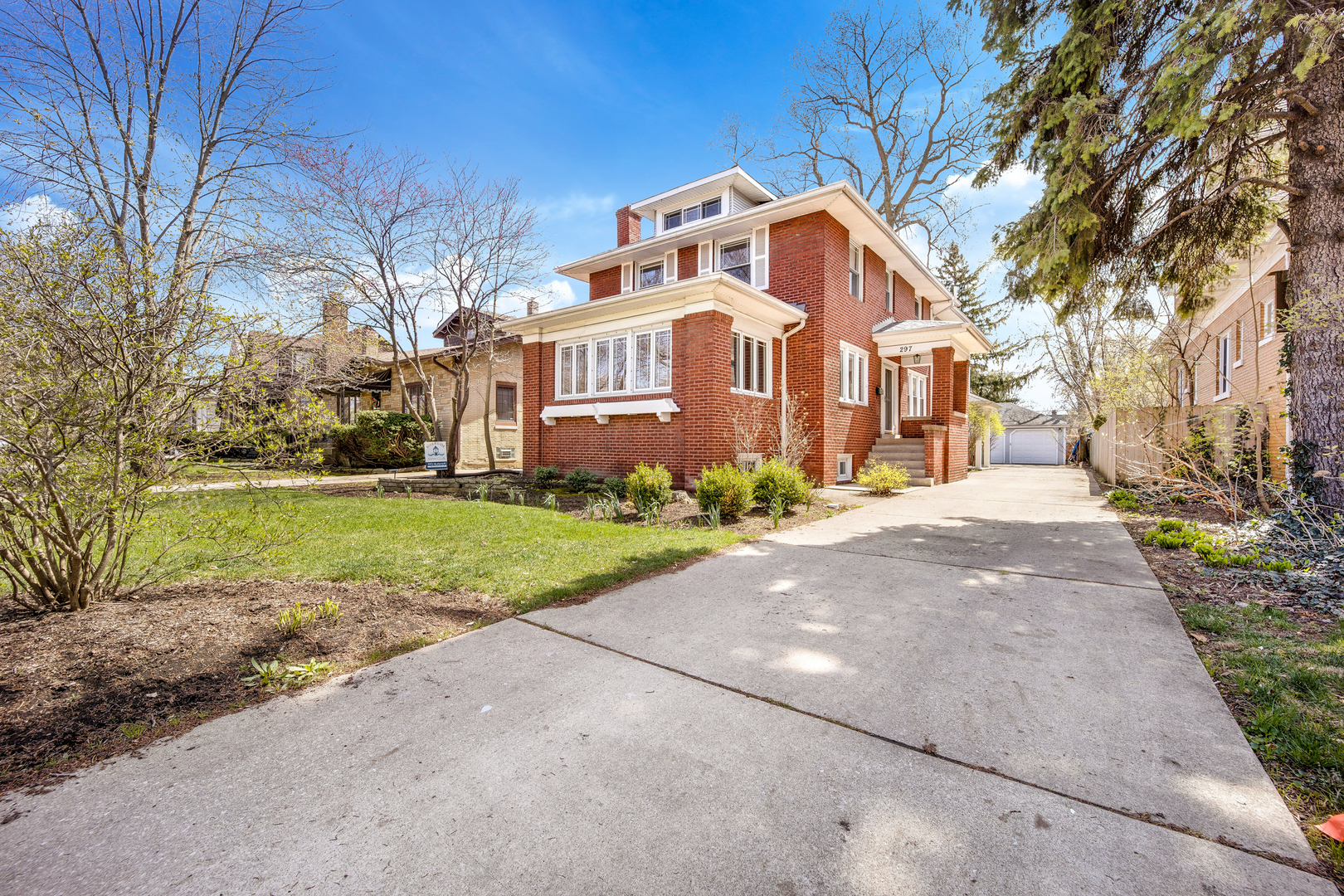 297 Gage Road Riverside, IL 60546 - Photo 1 of 55