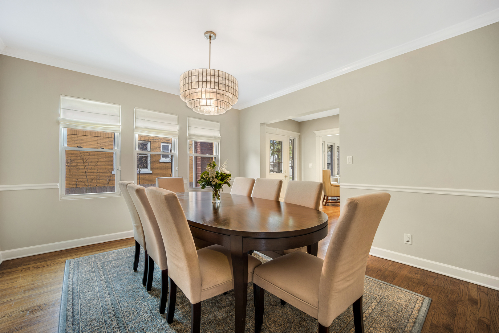 297 Gage Road Riverside, IL 60546 - Photo 8 of 55