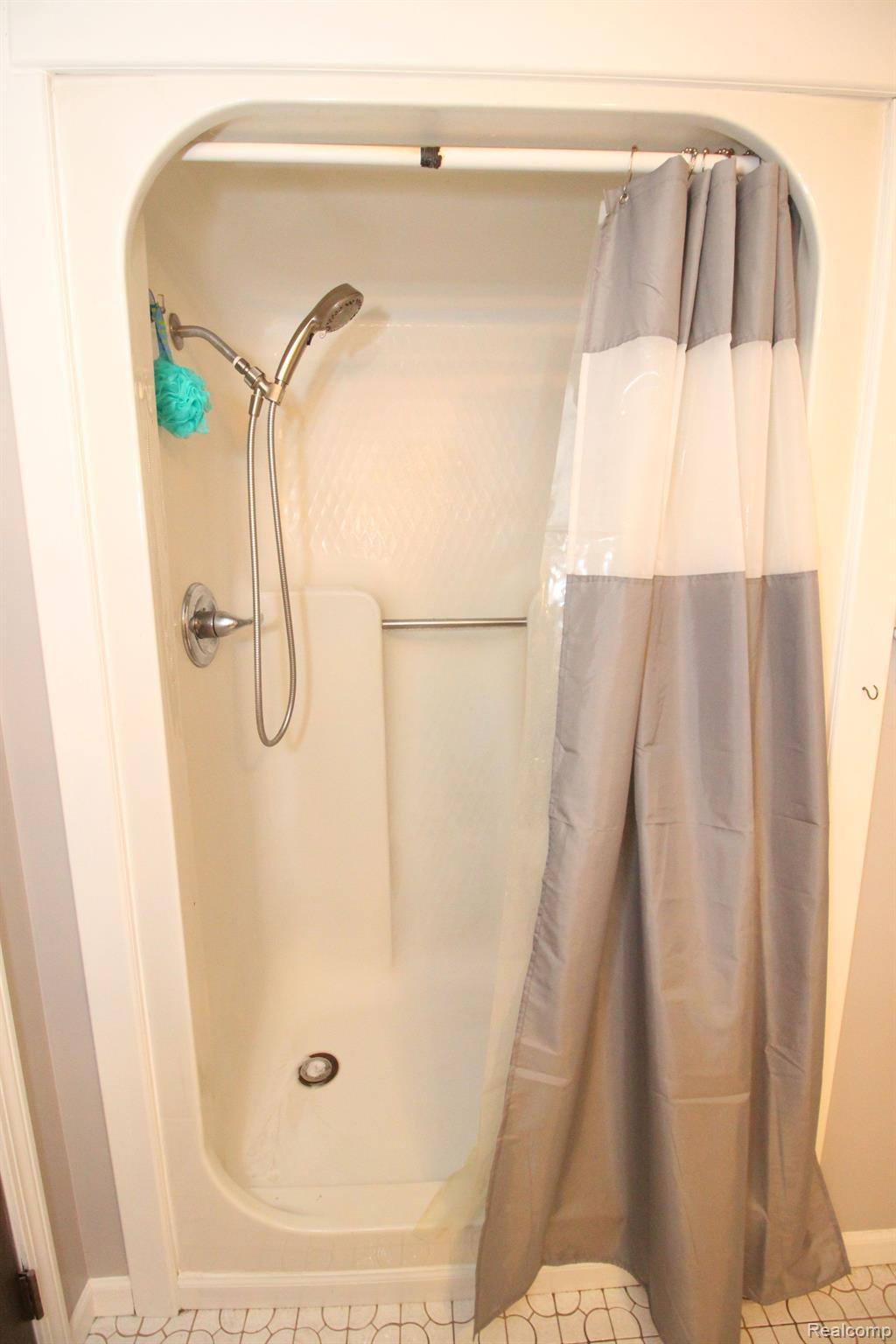 50191 Cedargrove Road Utica, MI 48317 - Photo 33 of 41 Gallery Image 33