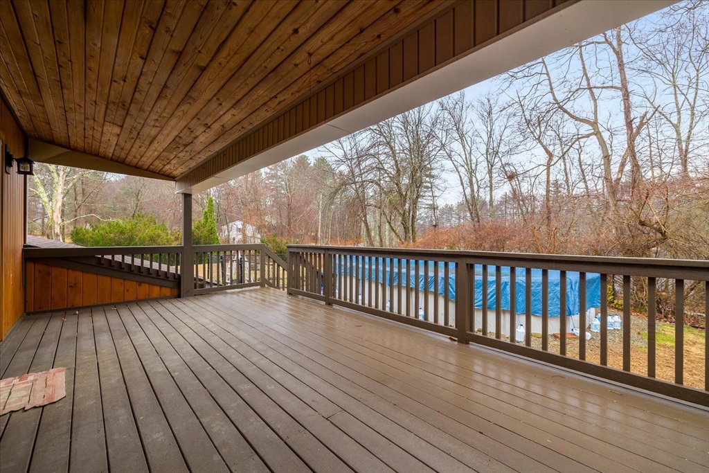 239 Ramshorn Road Dudley, MA 01571 - Photo 18 of 26