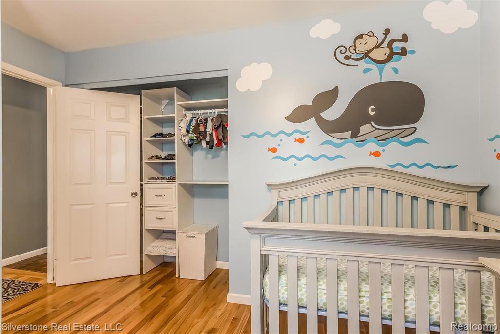 16527 Riverside Street Livonia, MI 48154 - Photo 23 of 42 Gallery Image 23