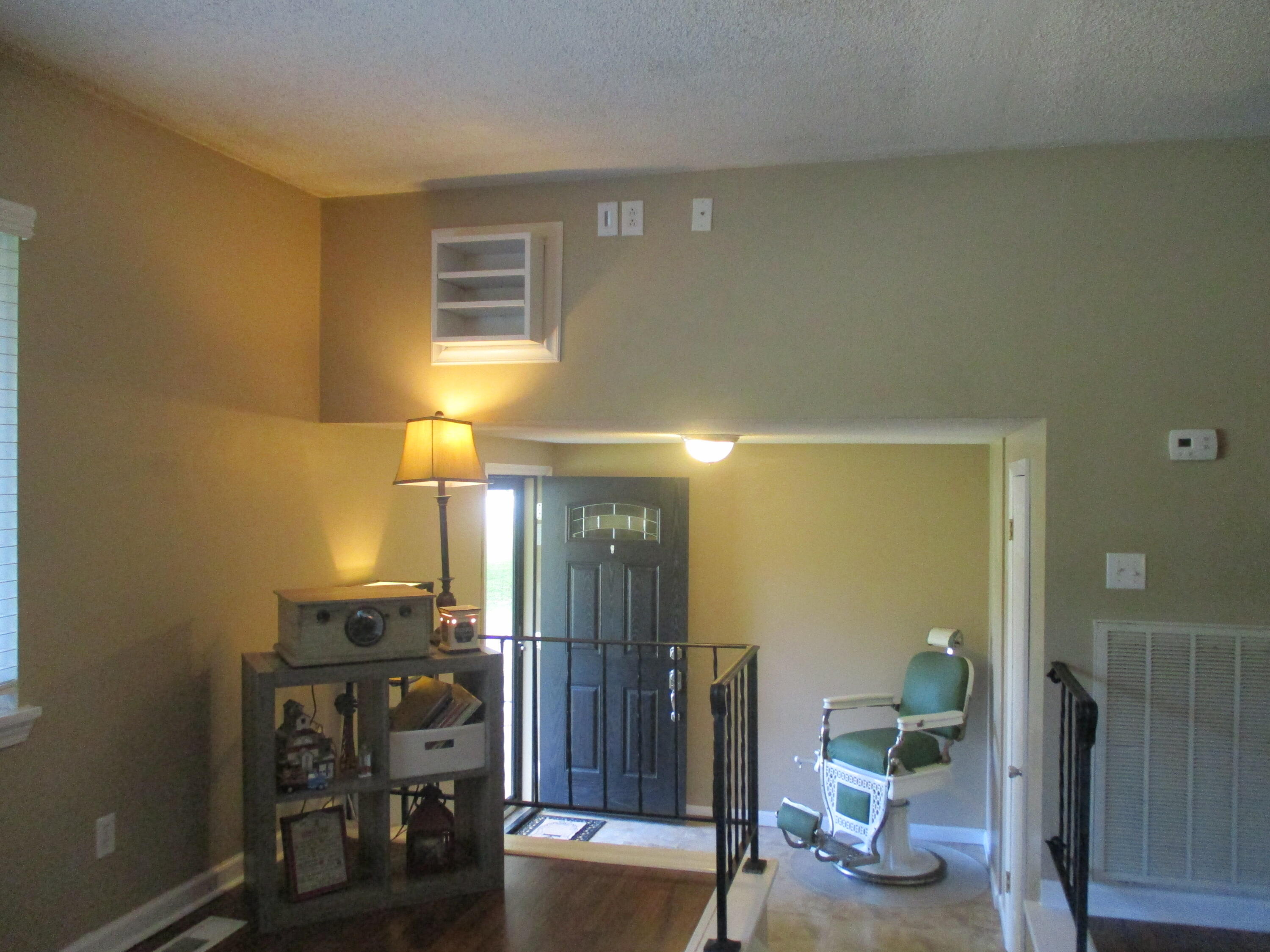 7218 Fairbanks Road Hixson, TN 37343 - Photo 9 of 27 IMG_0295