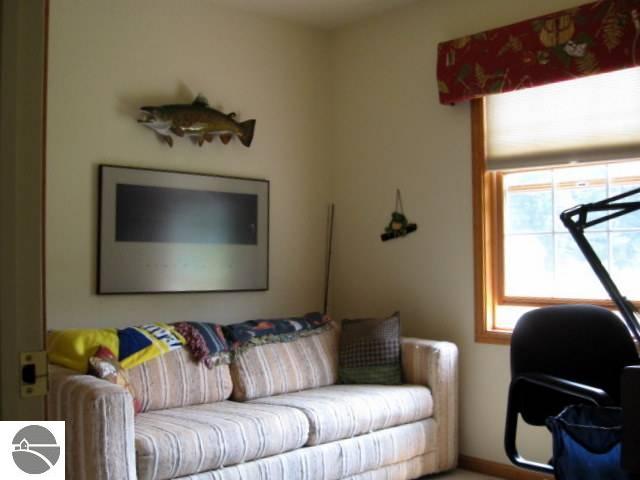 11415 Rickerd Court Williamsburg, MI 49690 - Photo 4 of 16 1736578-3.JPG
