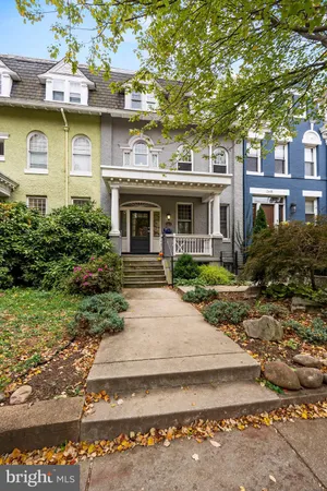 $2,999 | 2616 Garfield Street Northwest, Unit 1, Washington, DC 20008