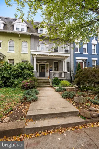 $3,250 | 2616 Garfield Street Northwest, Unit 1, Washington, DC 20008