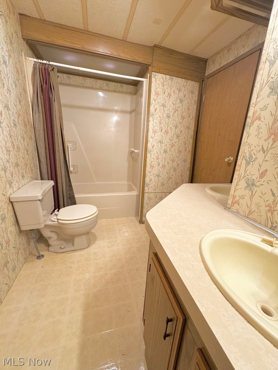 1166 Lafayette Road, Unit F38 Medina, OH 44256 - Photo 20 of 26