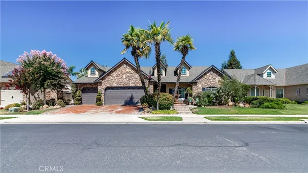 $675,000 | 197 Moody Avenue, Clovis, CA 93619