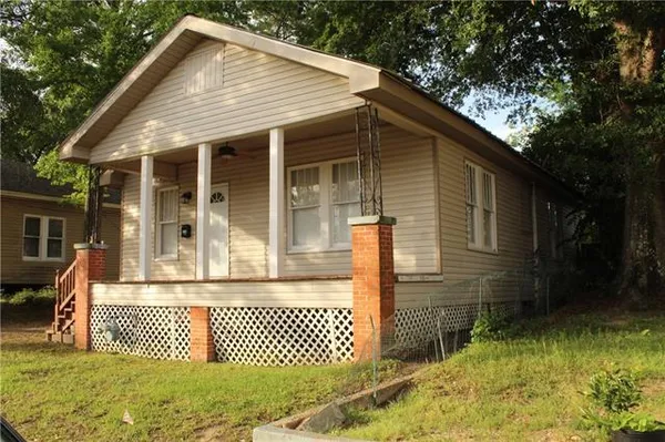 $114,900 | 120 Reagan Street, Pineville, LA 71360